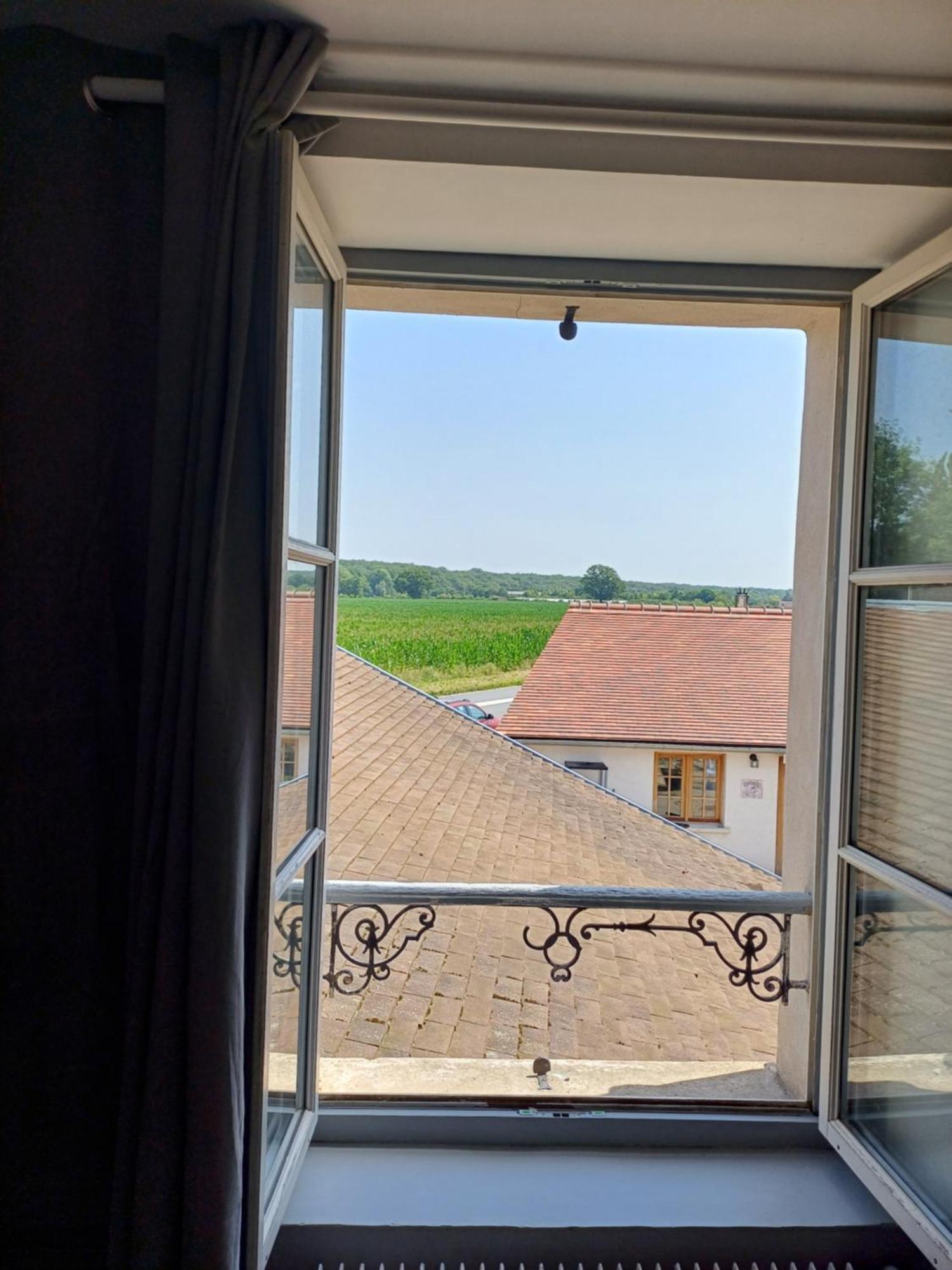 Relais St Laurent Chevreuse Exteriör bild